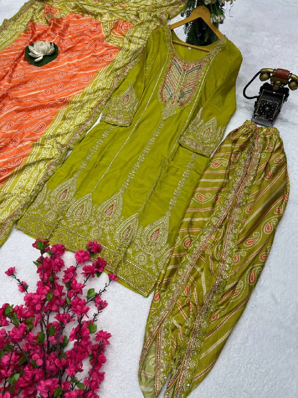 TRENDING COLLECTION
