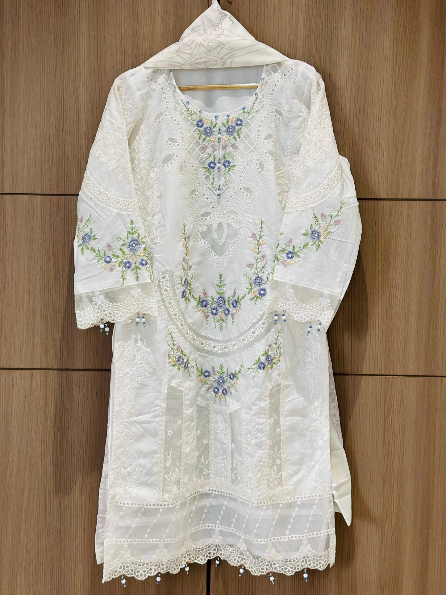 SALWAR SUIT