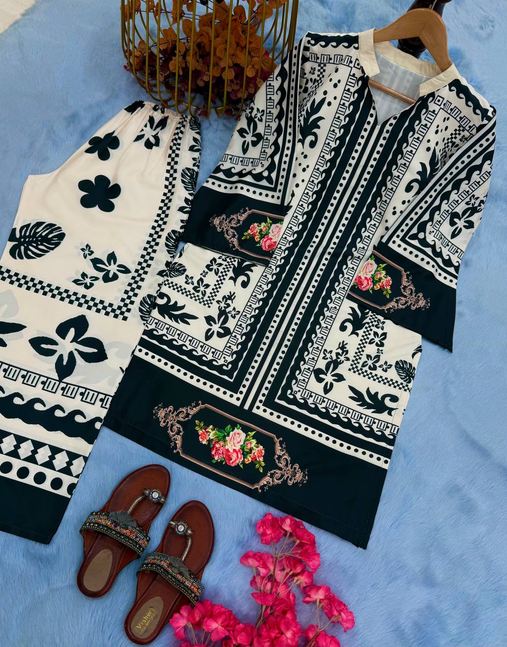 TRENDING COLLECTION