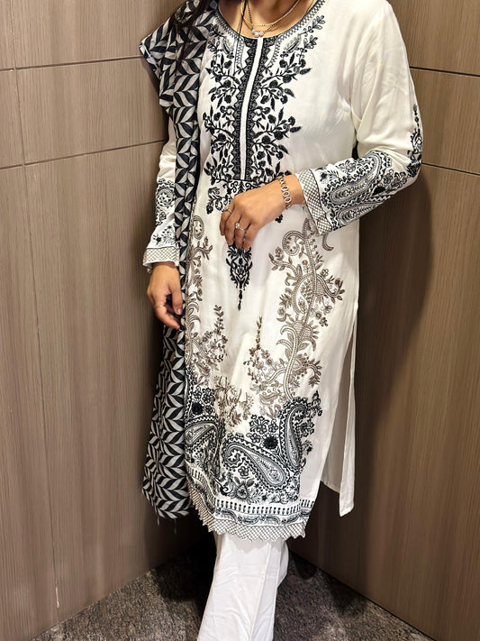 MARIA B EXCLUSIVE COLLECTION